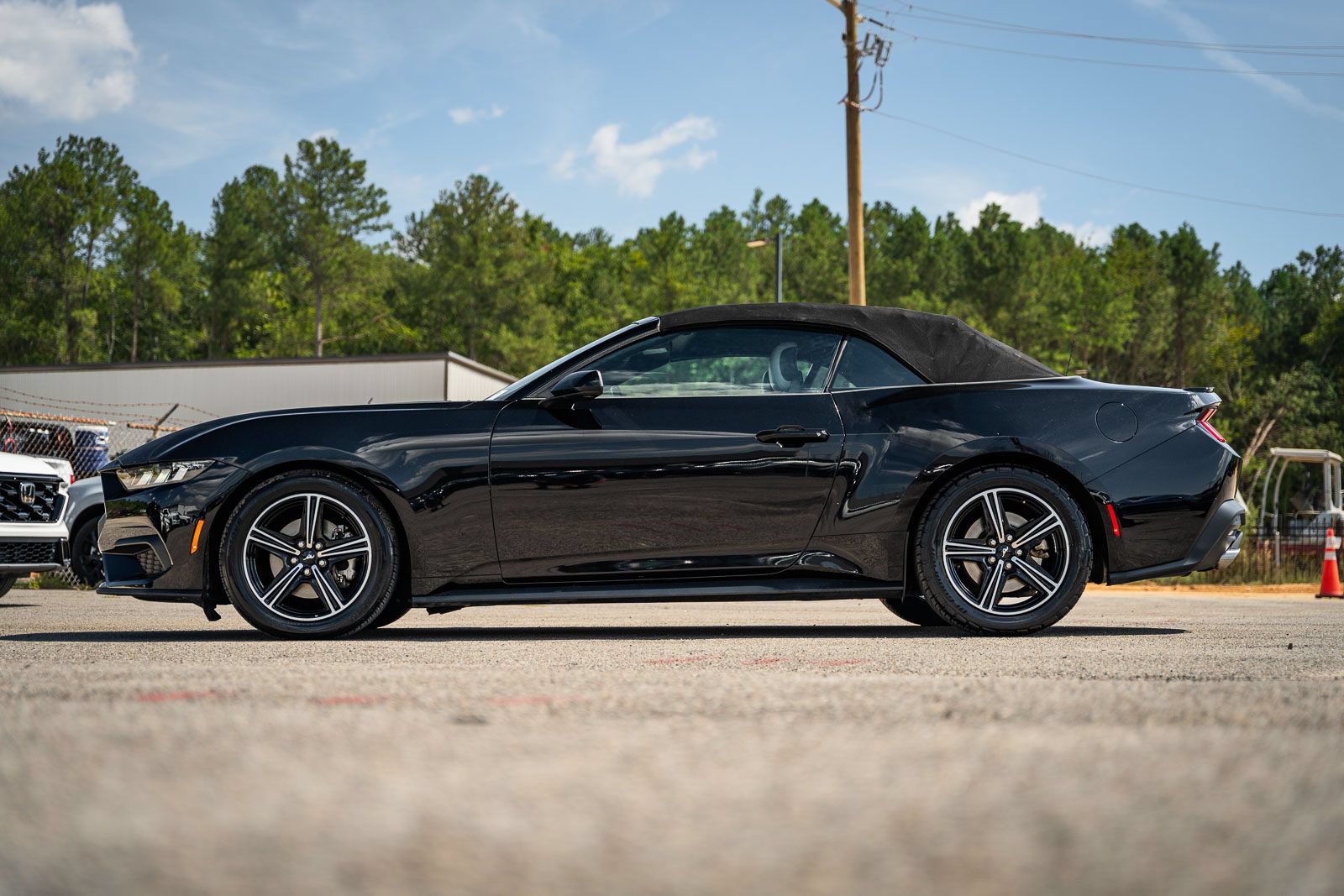 Certified 2024 Ford Mustang Premium RWD image 4