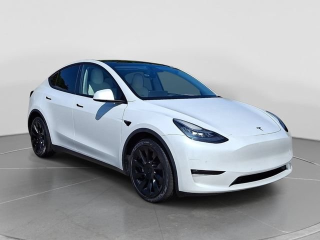 Used 2021 Tesla Model Y Long Range AWD/4WD image 1