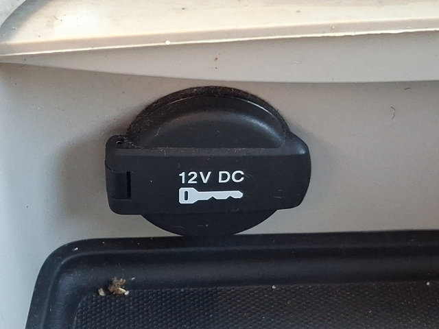 Used 2019 Dodge Grand Caravan SXT FWD image 22
