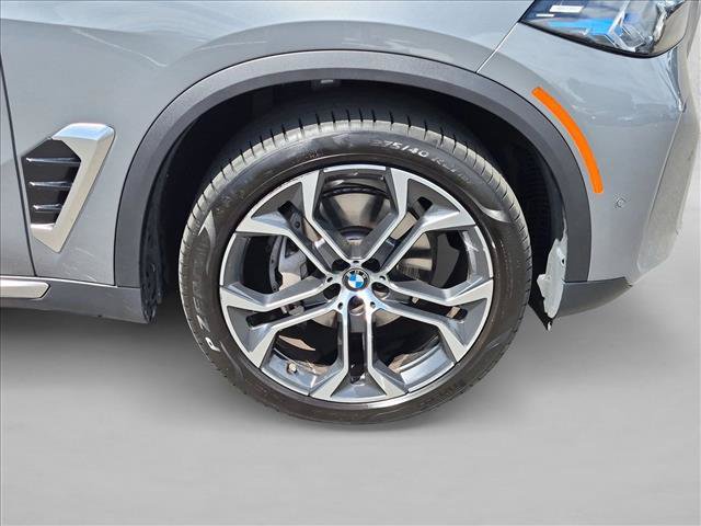 Used 2026 BMW X5 xDrive40i AWD/4WD image 25