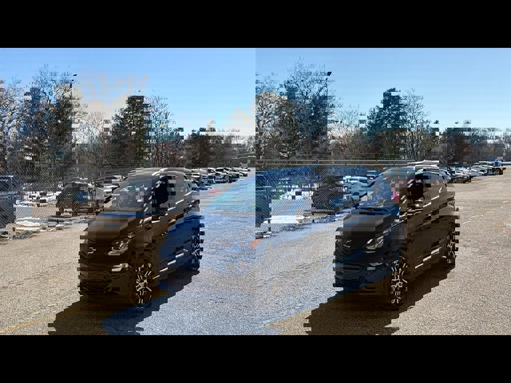 Used 2021 Chevrolet Bolt Premier w/ Infotainment Package image 2