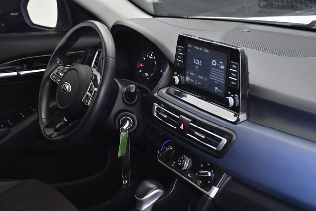 Used 2021 Kia Seltos S FWD image 28