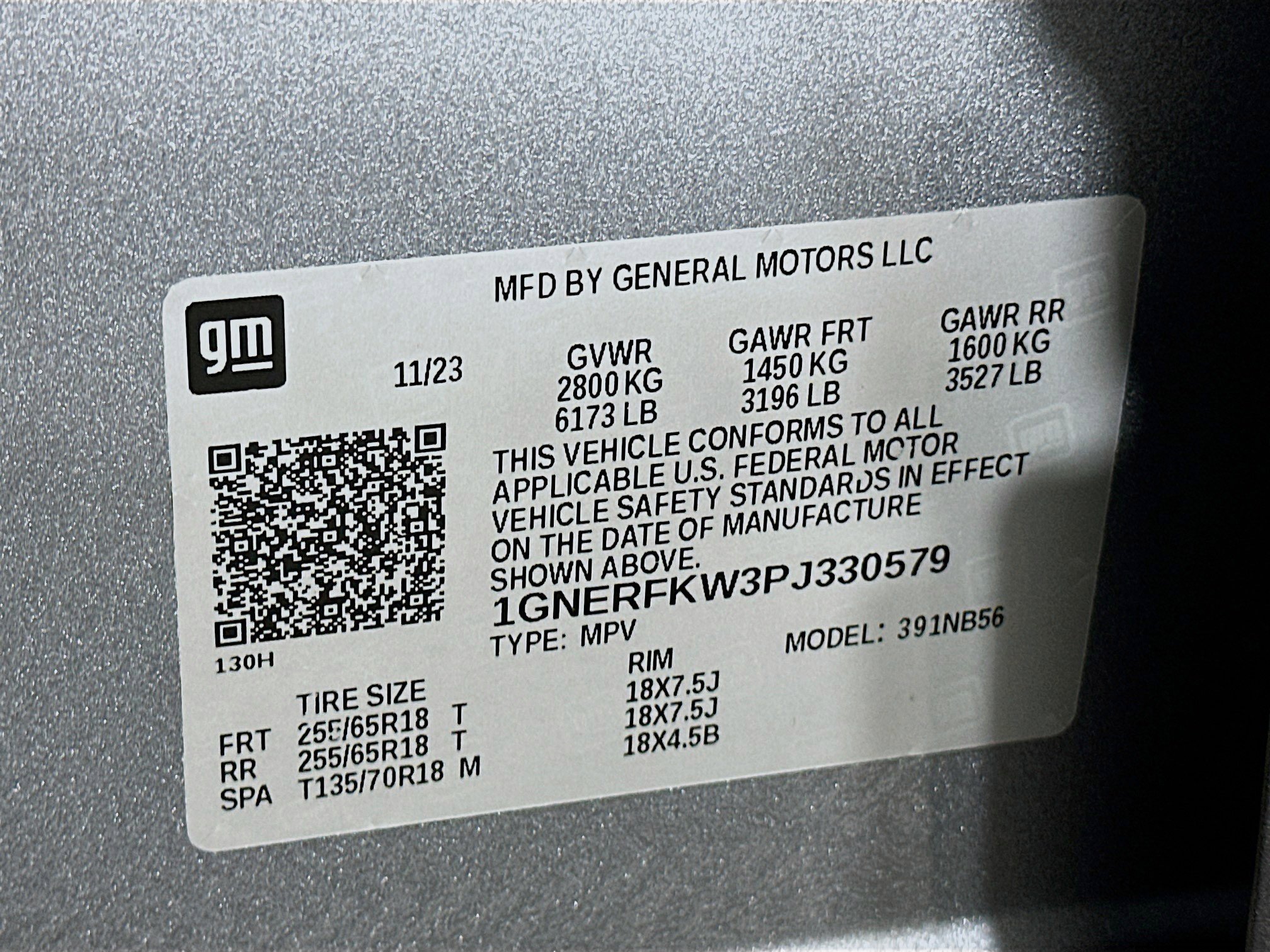 Used 2023 Chevrolet Traverse LS w/ Safety Package image 12