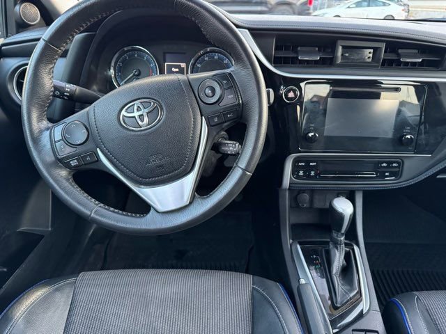 Used 2018 Toyota Corolla SE image 19