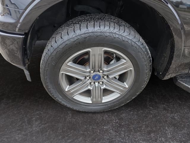Used 2020 Ford F150 Lariat w/ Equipment Group 502A Luxury AWD/4WD image 14