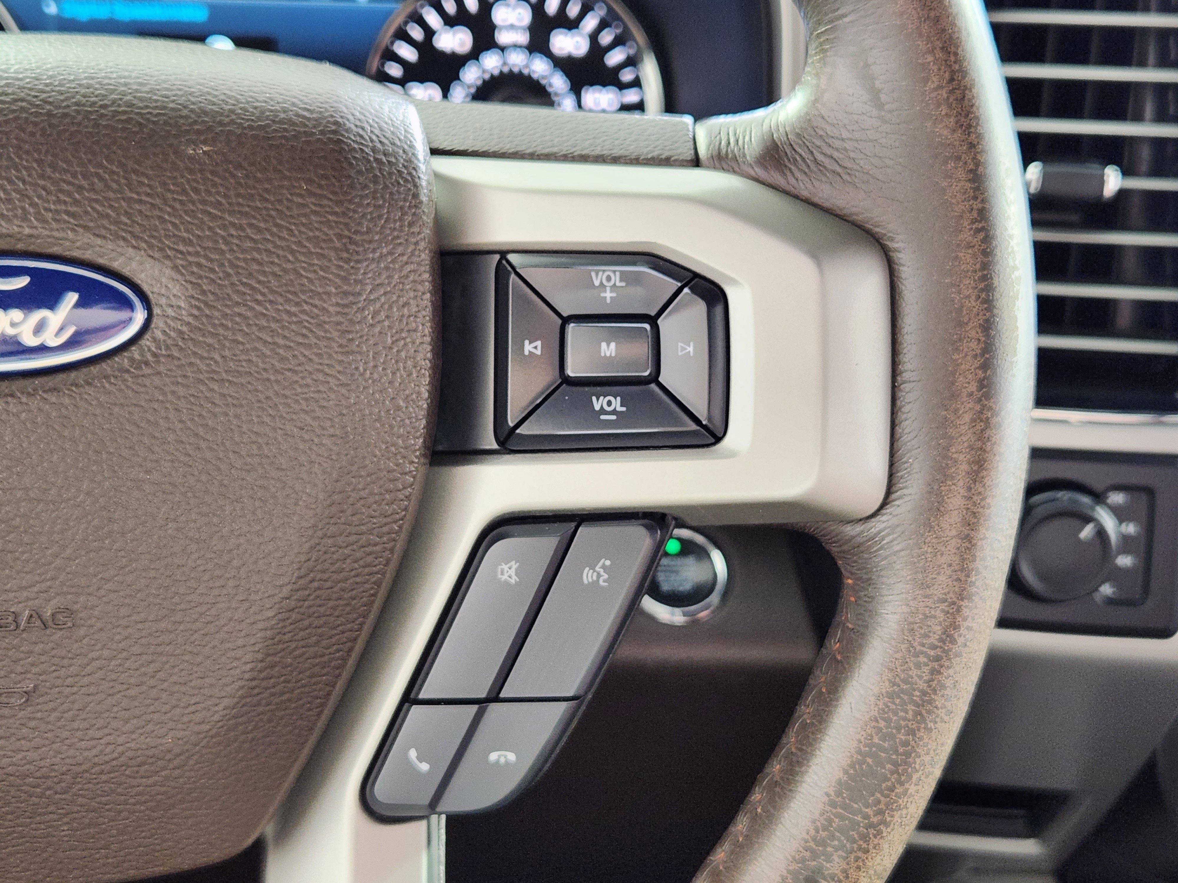 Used 2020 Ford F150 King Ranch w/ Equipment Group 601A Luxury AWD/4WD image 19