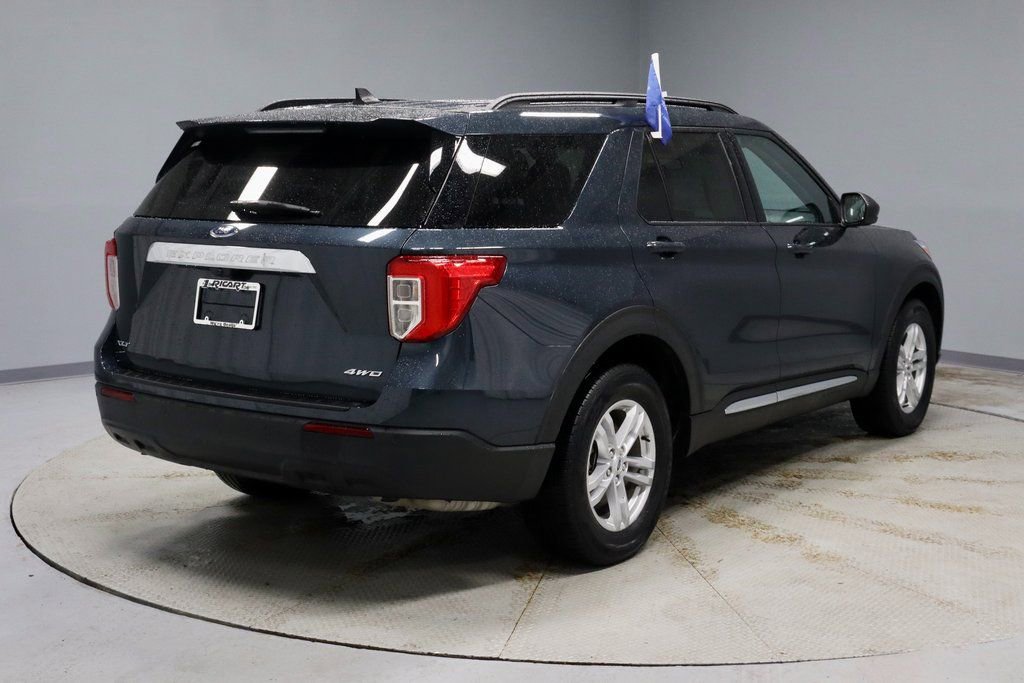 Certified 2023 Ford Explorer XLT image 11