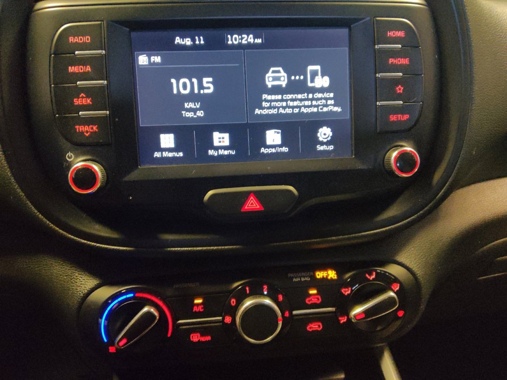 Used 2021 Kia Soul LX FWD image 25