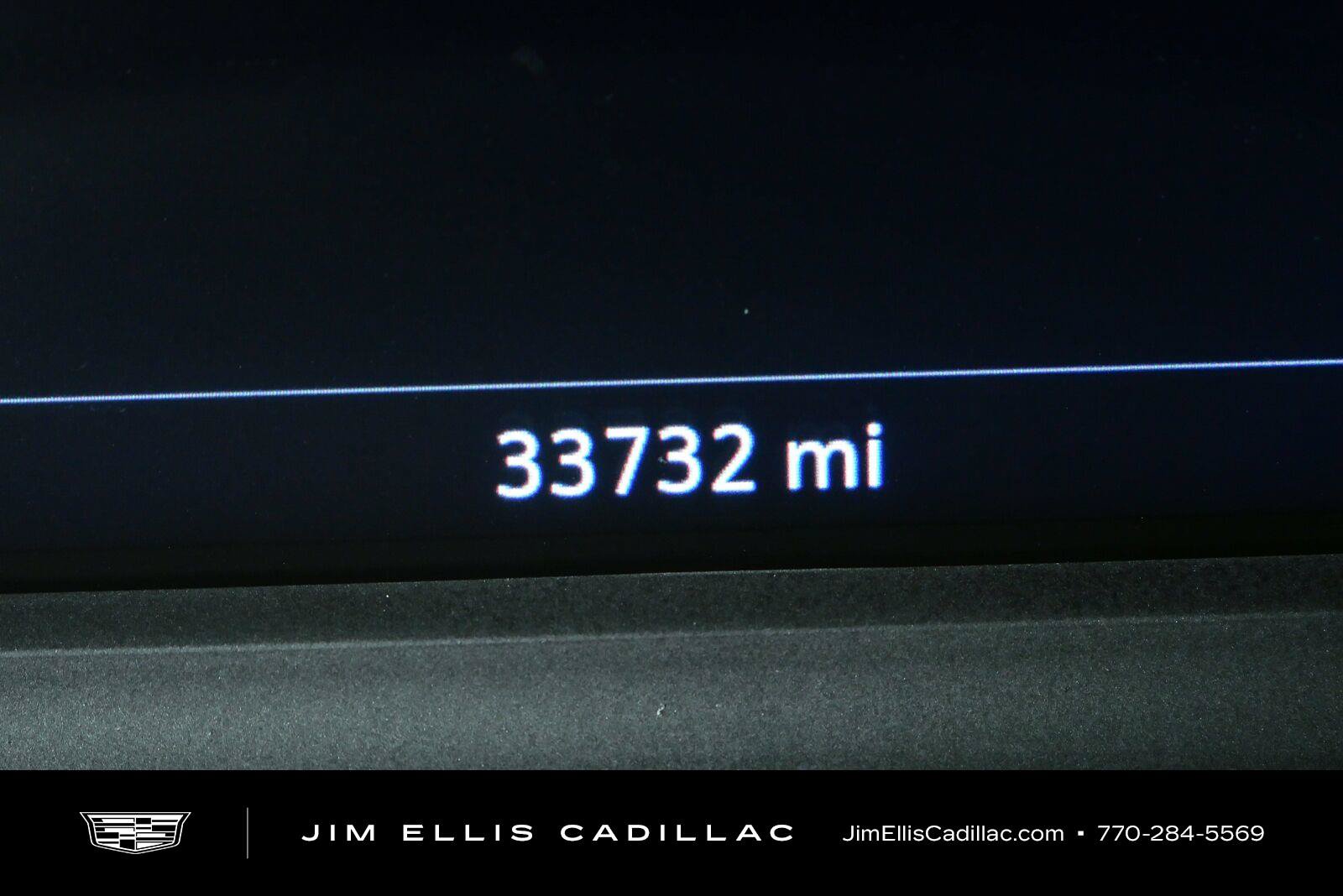Used 2024 Cadillac XT6 Sport w/ LPO, ONYX Package AWD/4WD image 9