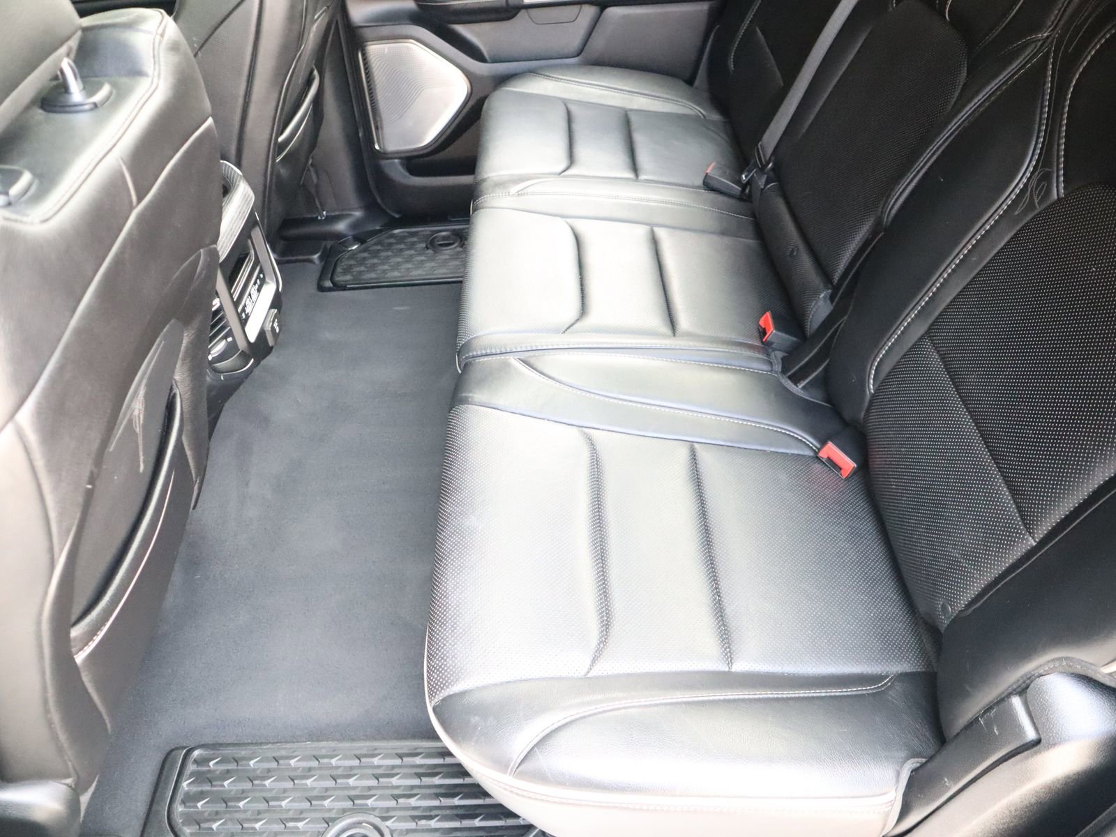 Used 2019 RAM 1500 Limited AWD/4WD image 48