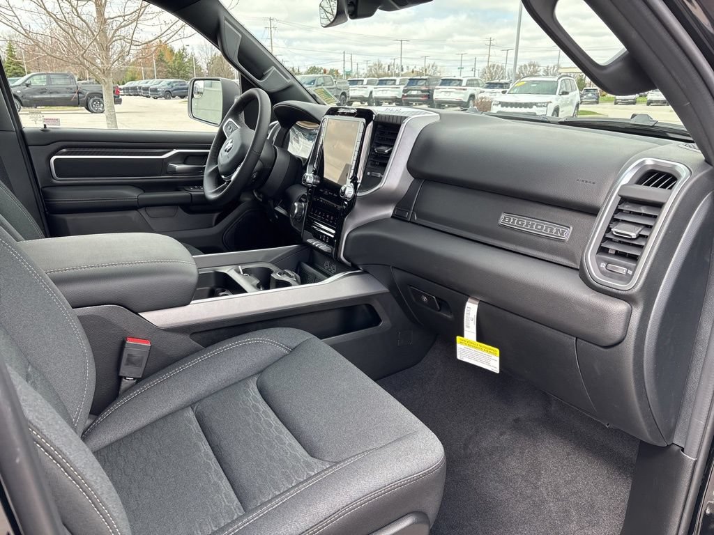 New 2026 RAM 1500 Big Horn AWD/4WD image 13