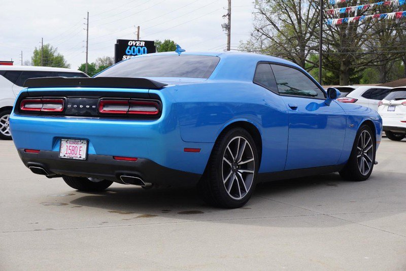 Used 2023 Dodge Challenger R/T w/ Plus Package image 3