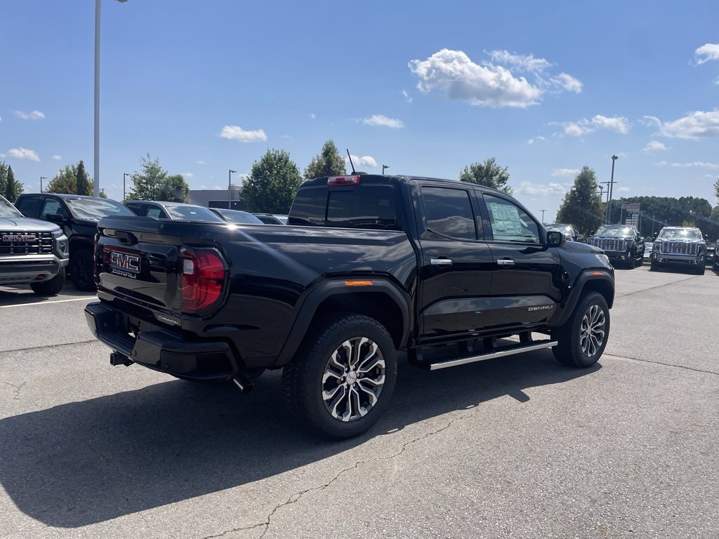 New 2026 GMC Canyon Denali image 8