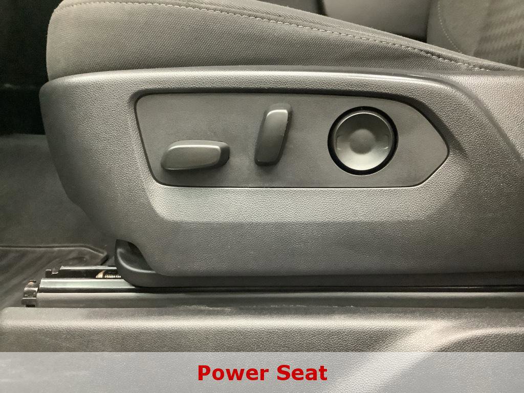 Used 2022 Chevrolet Silverado 1500 LT image 14