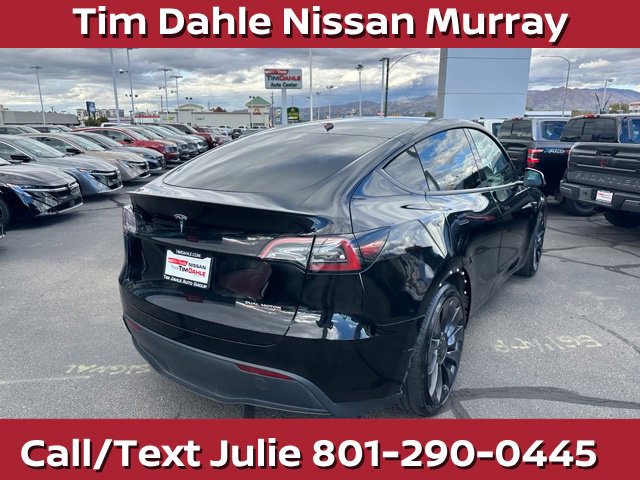 Used 2024 Tesla Model Y Performance AWD/4WD image 11