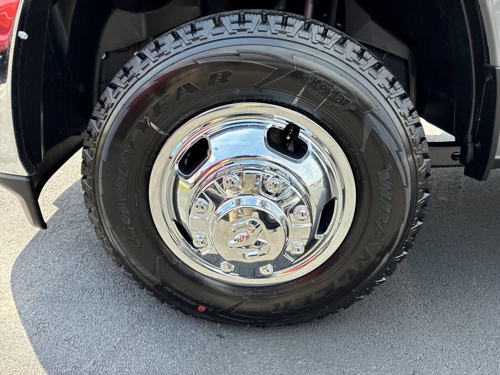New 2026 RAM 3500 Tradesman w/ Chrome Appearance Group A AWD/4WD image 2
