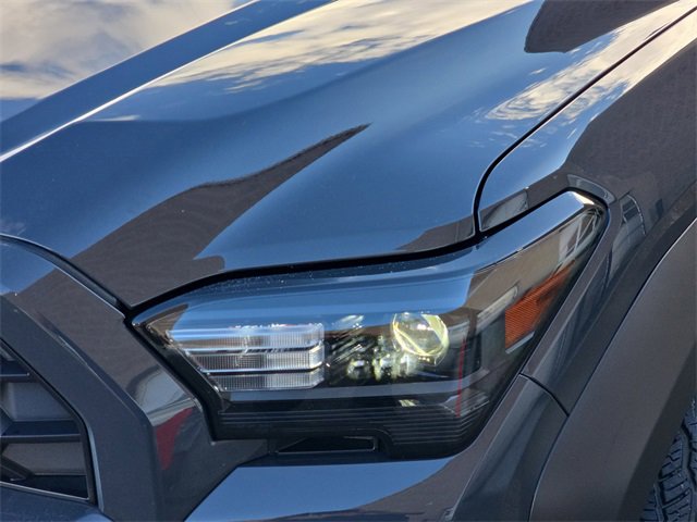 Used 2025 Toyota 4Runner TRD Off-Road Premium w/ Tow Technology Package image 34