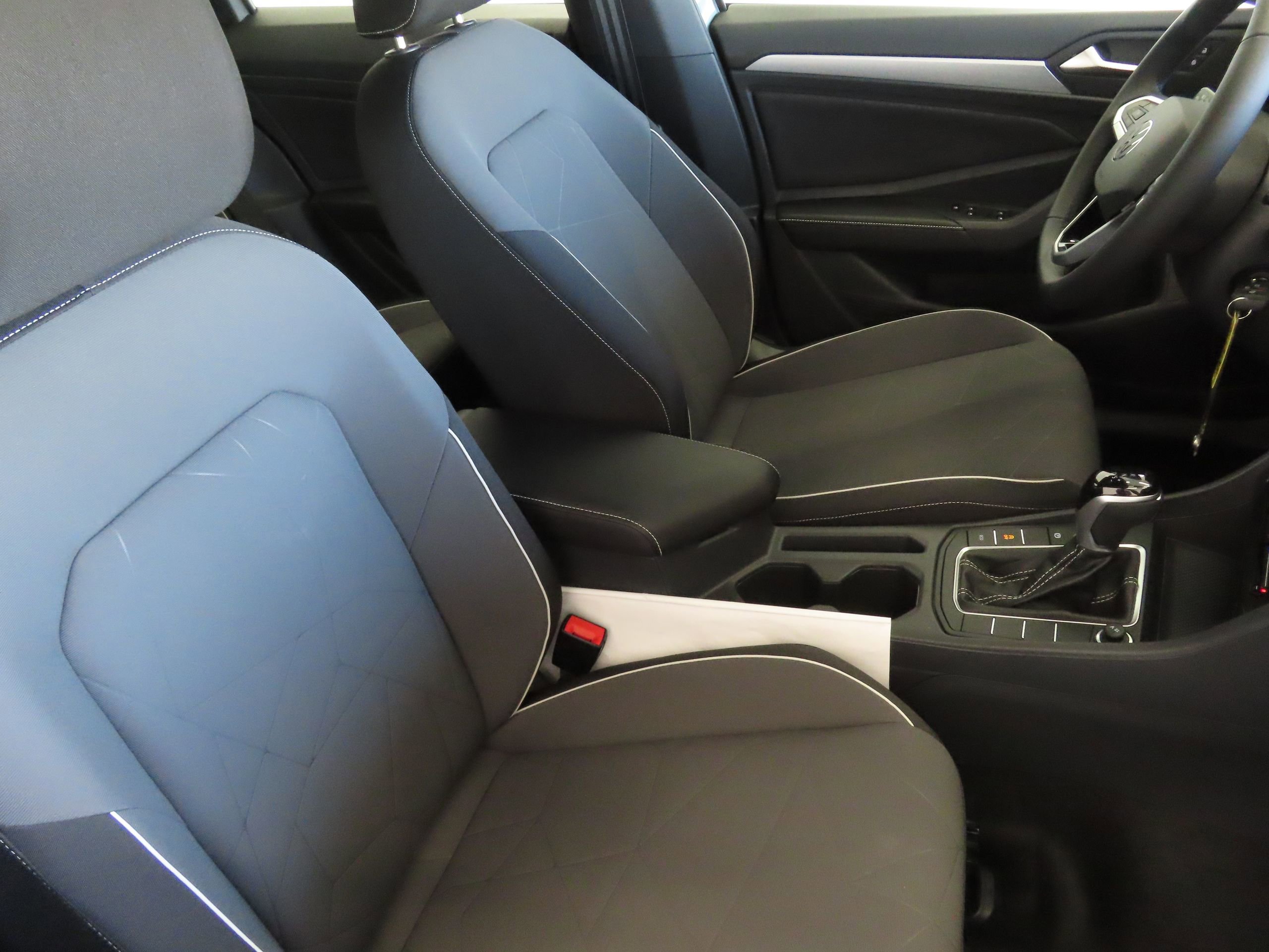 New 2026 Volkswagen Jetta Sport FWD image 24