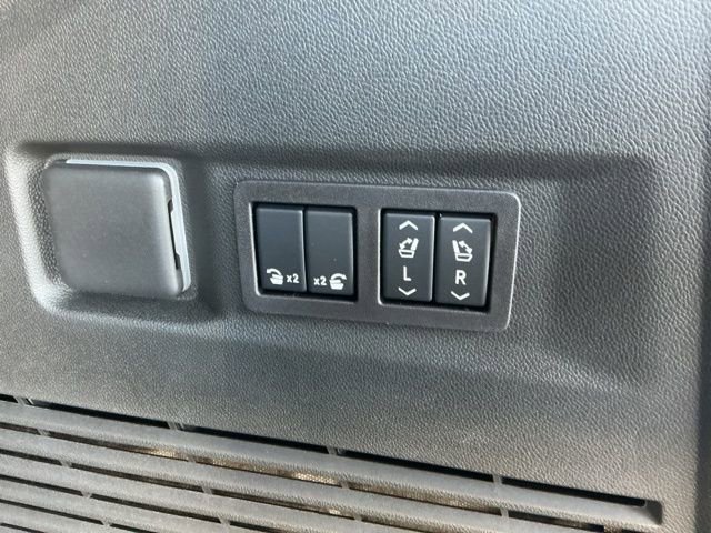 New 2026 Chevrolet Tahoe LT w/ Comfort Package image 25