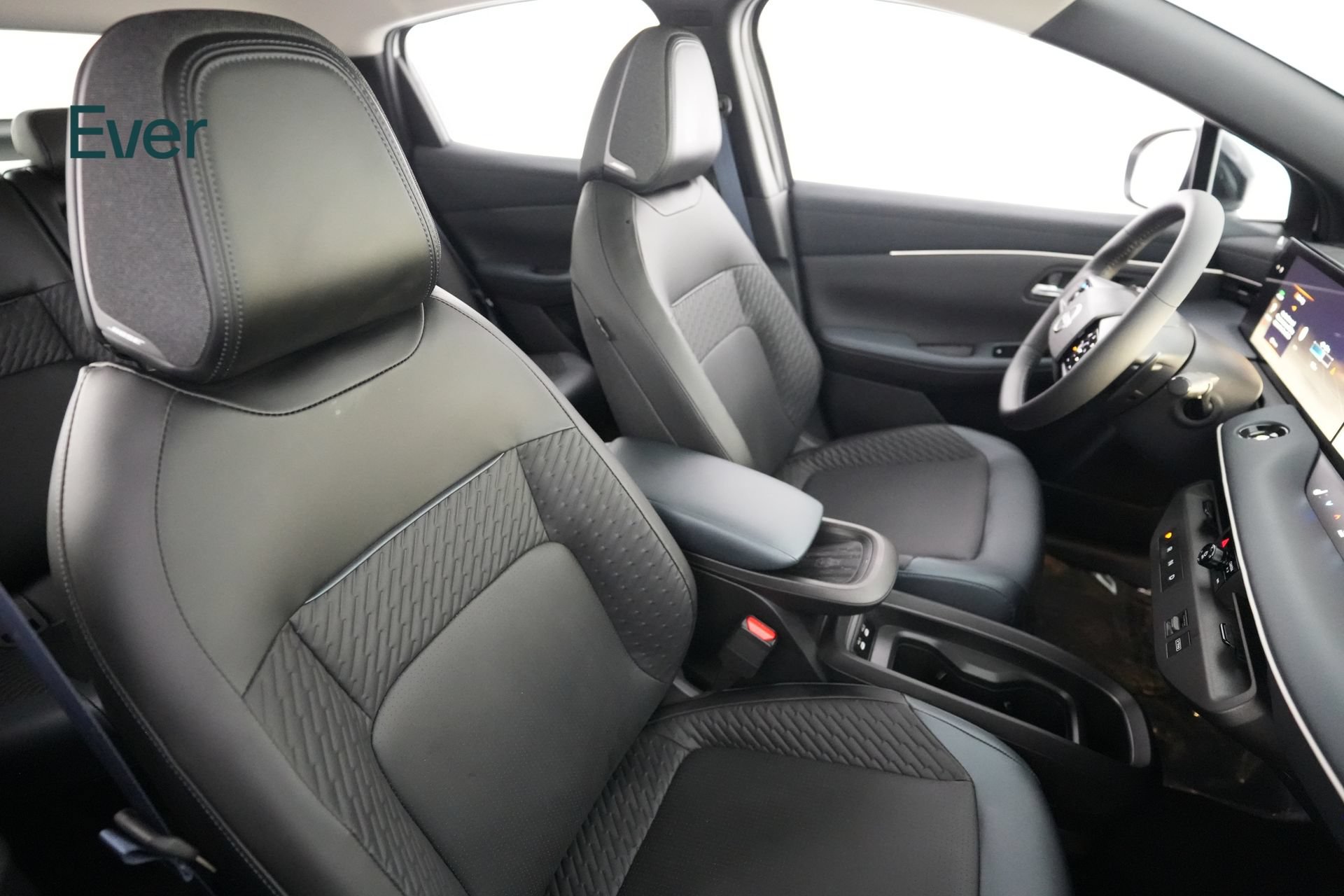 Used 2026 Nissan Leaf Platinum+ FWD image 23
