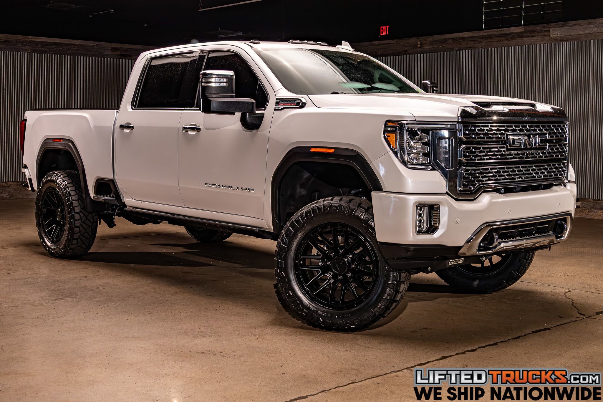 Used 2022 GMC Sierra 2500 Denali w/ Denali Ultimate Package image 1