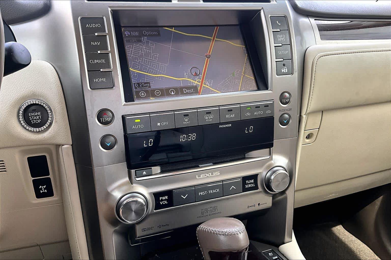 Used 2018 Lexus GX 460 Luxury w/ Preferred Accessory Package AWD/4WD image 35