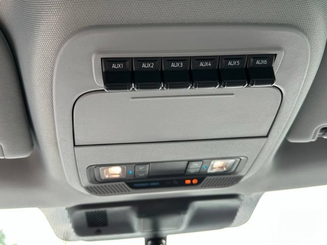 New 2026 Ford F550 4x4 Regular Cab Super Duty image 13