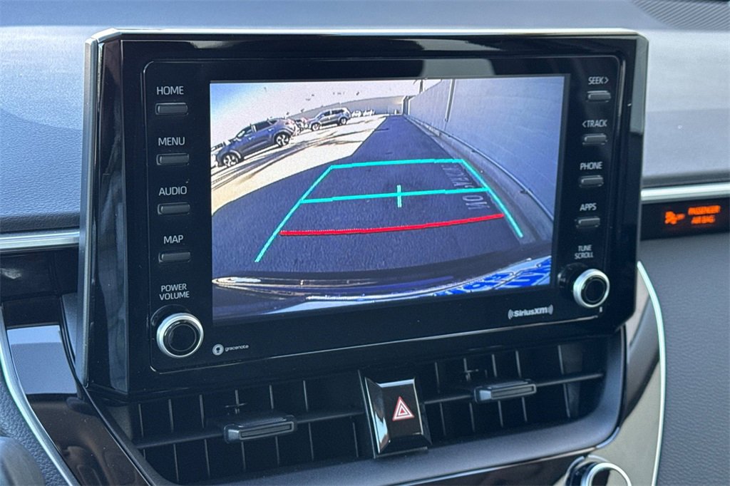 Used 2022 Toyota Corolla LE image 21