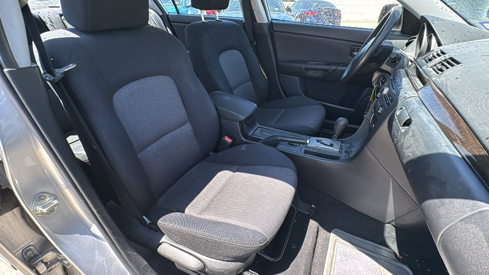 Used 2007 MAZDA MAZDA3 i Touring FWD image 29