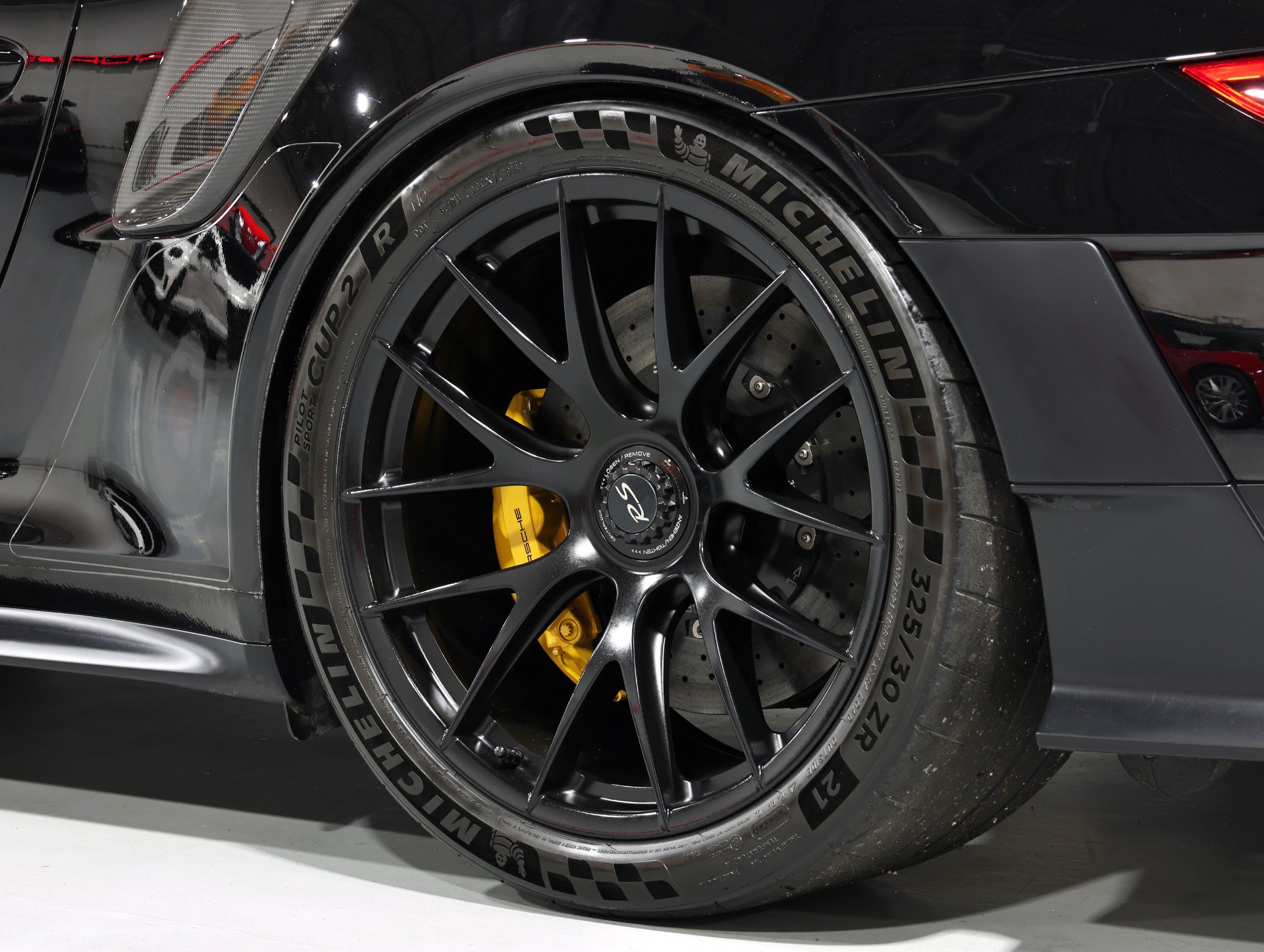 Used 2018 Porsche 911 GT2 RS RWD image 71