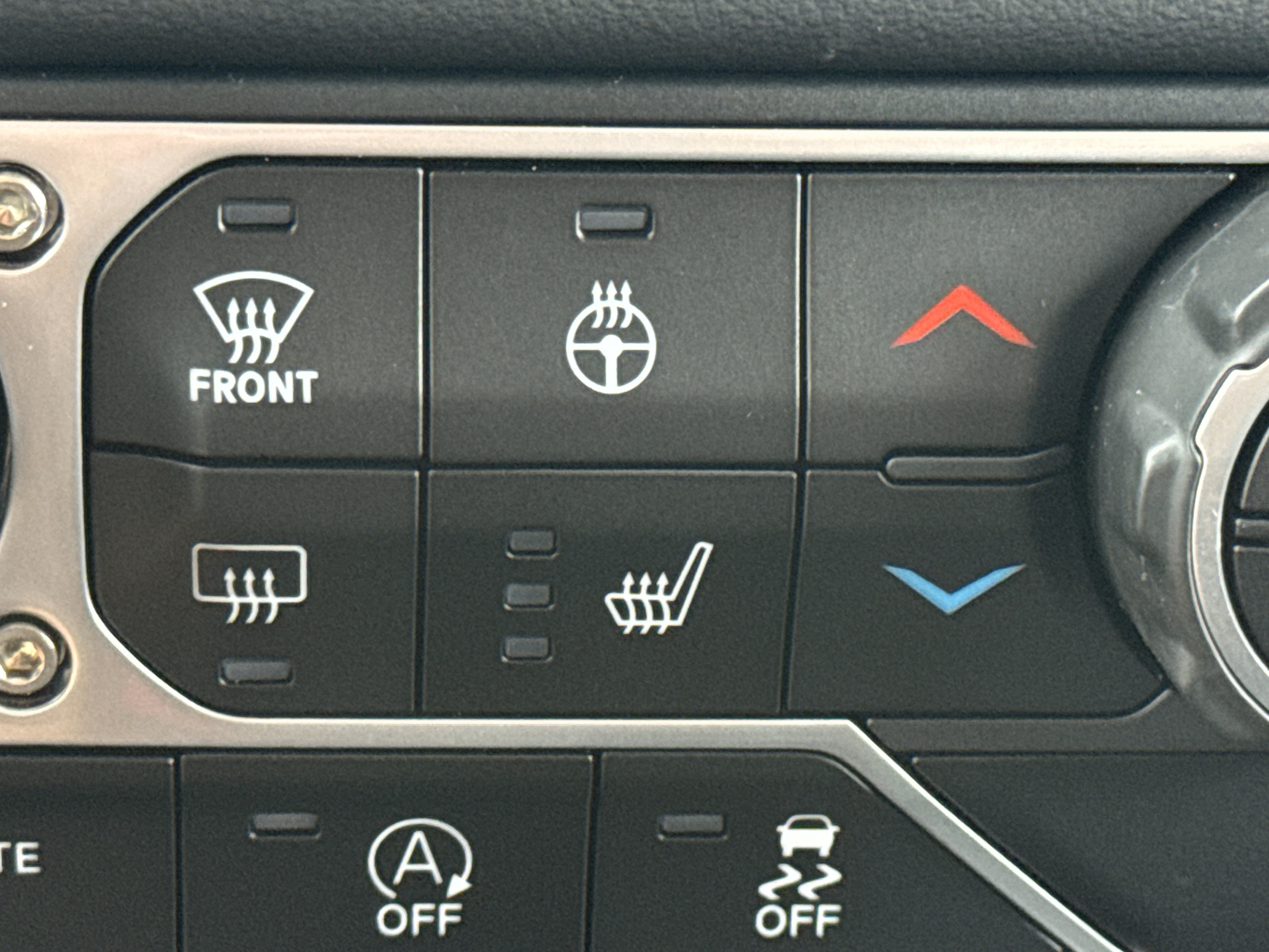 Used 2025 Jeep Gladiator Sport AWD/4WD image 14