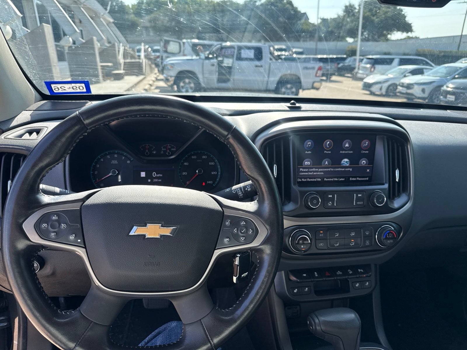 Used 2020 Chevrolet Colorado Z71 RWD image 24