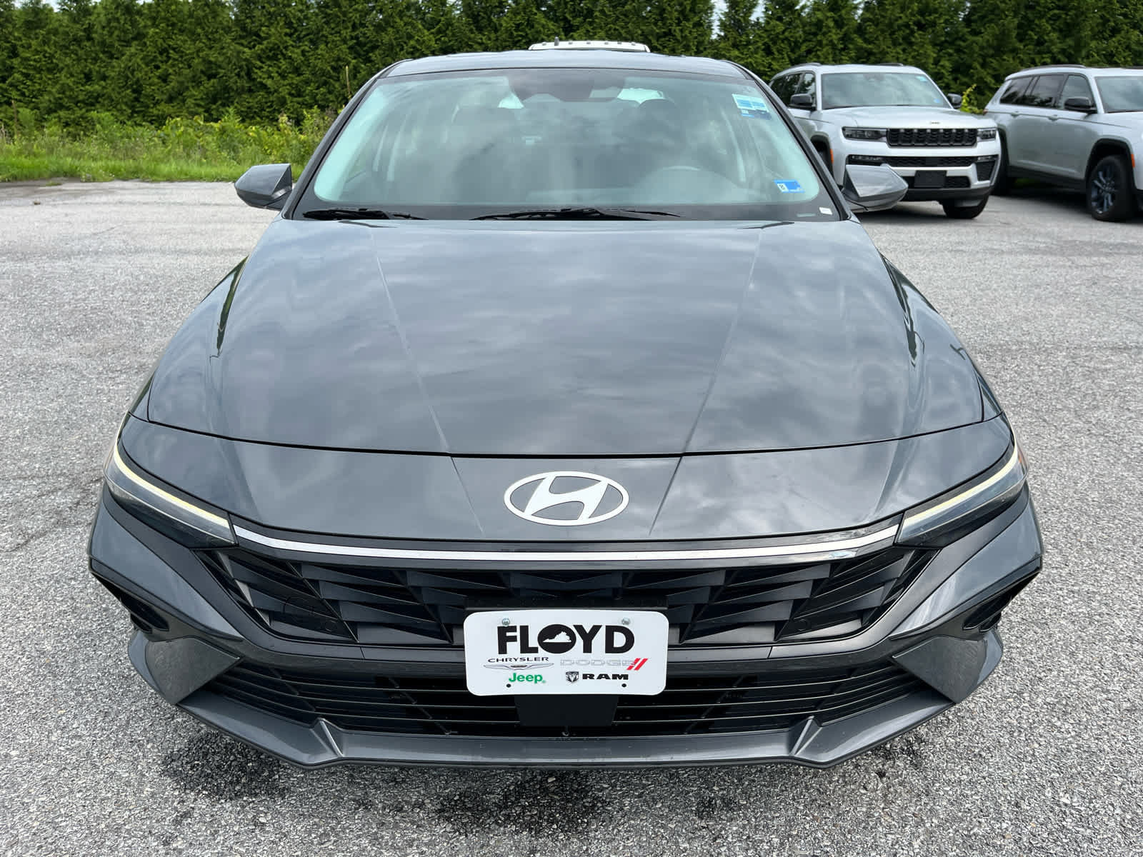 Used 2025 Hyundai Elantra SEL FWD image 8