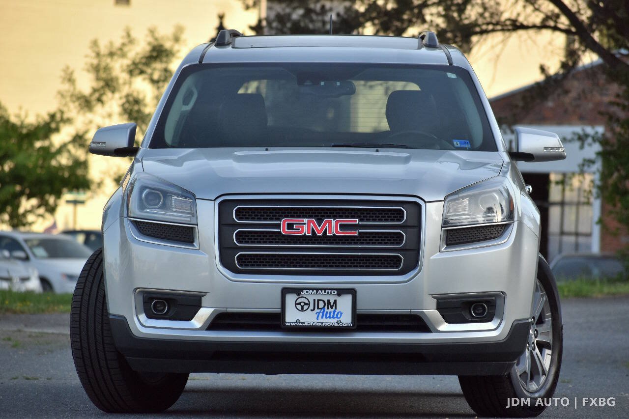 Used 2015 GMC Acadia SLT w/ Technology Package AWD/4WD image 3