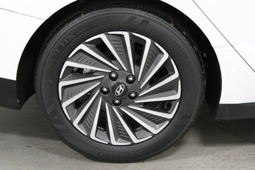 Used 2025 Hyundai Sonata SEL image 13