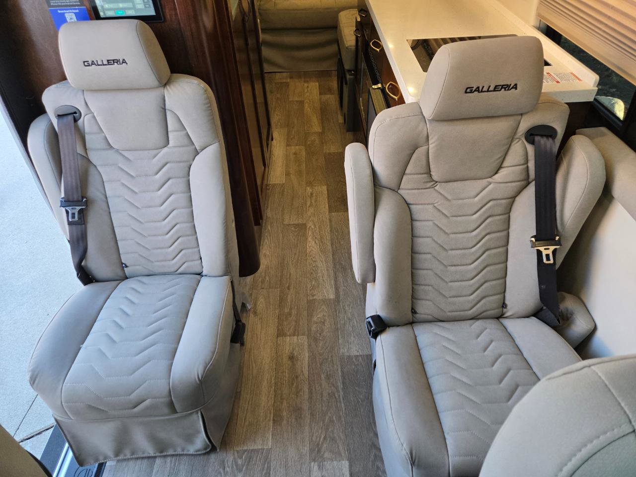 Used 2022 Mercedes-Benz Sprinter 3500 image 20