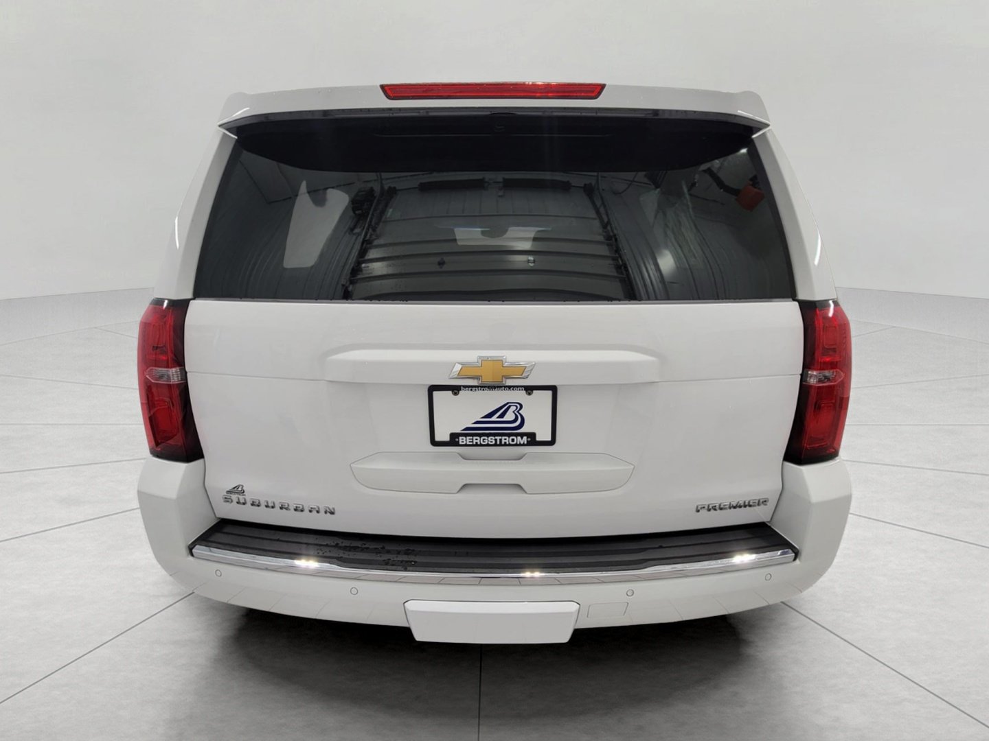 Used 2020 Chevrolet Suburban Premier w/ Max Trailering Package AWD/4WD image 25
