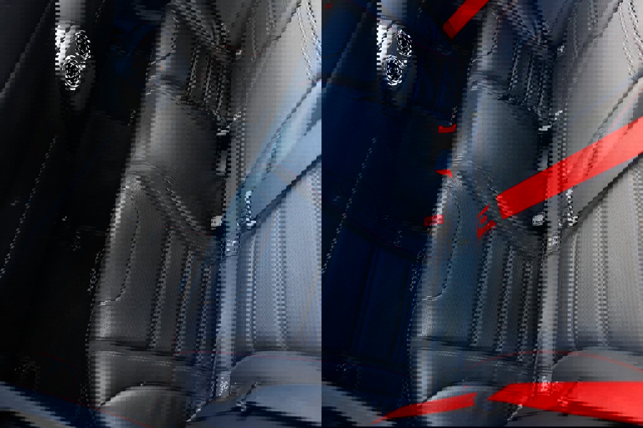 Used 2016 Mercedes-Benz C 450 AMG image 13