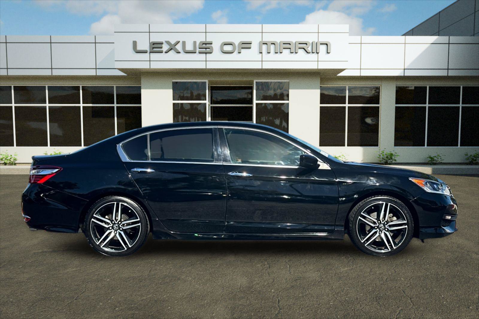 Used 2017 Honda Accord Sport image 7