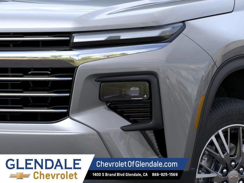 New 2026 Chevrolet Traverse LT w/ Driver Confidence Package FWD image 10