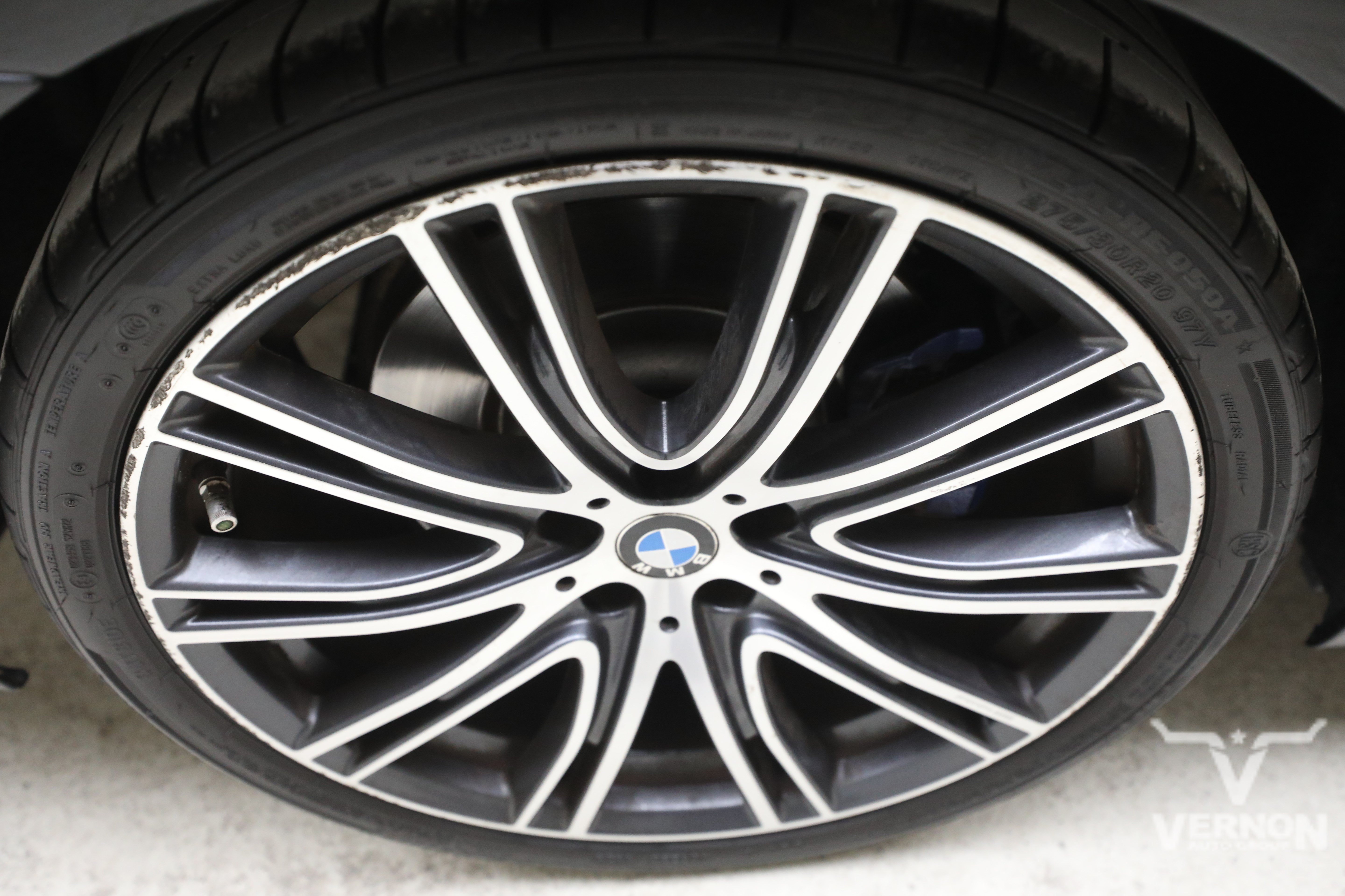 Used 2018 BMW 540i RWD image 33