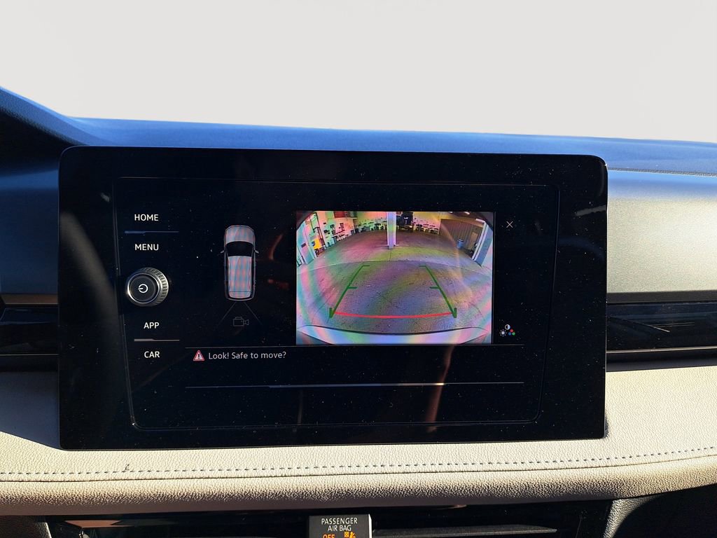 New 2025 Volkswagen Taos S image 25