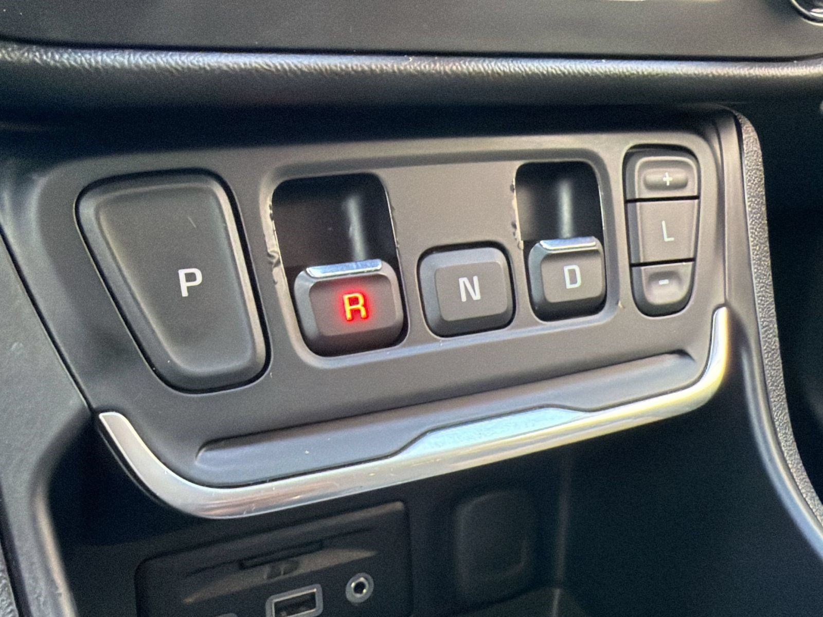 Used 2019 GMC Terrain Denali w/ Advanced Safety Package FWD image 16