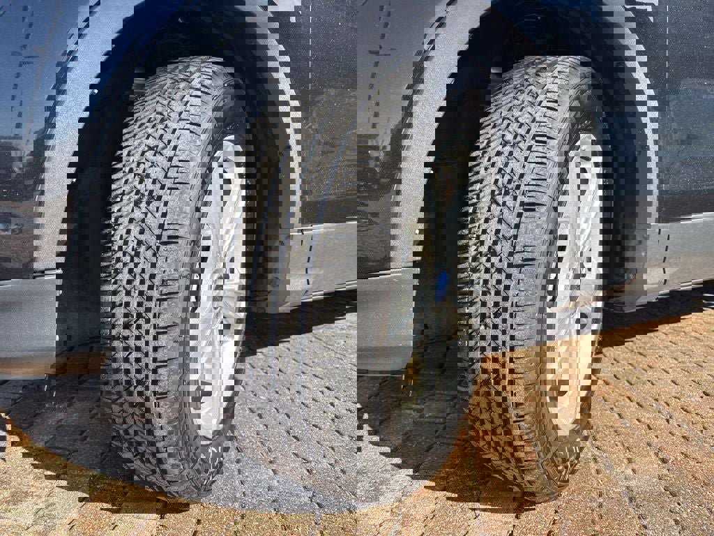 Used 2015 Ford Escape SE image 10