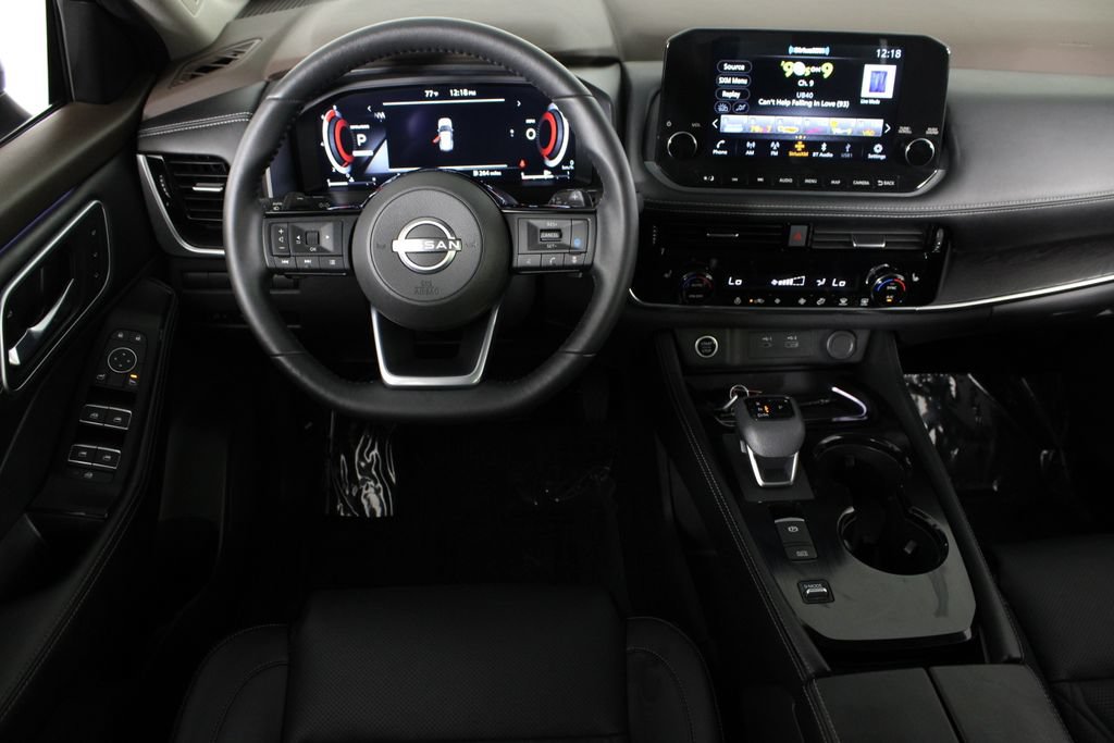 Certified 2023 Nissan Rogue Platinum FWD image 7