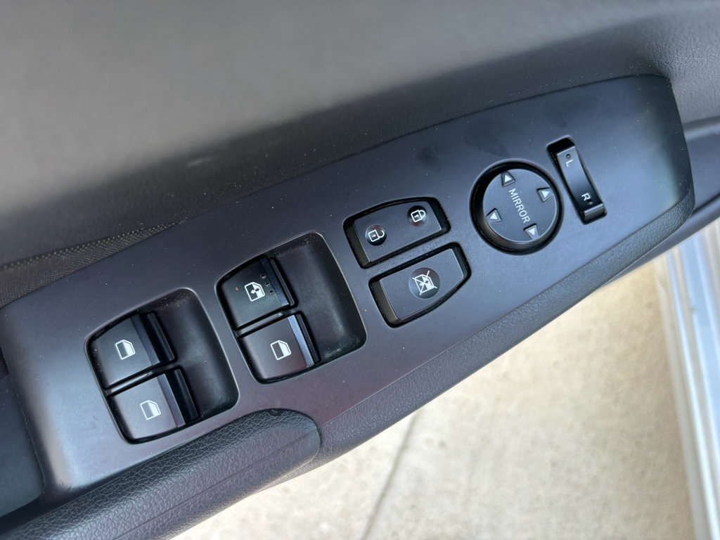Used 2022 Hyundai Accent SEL FWD image 10