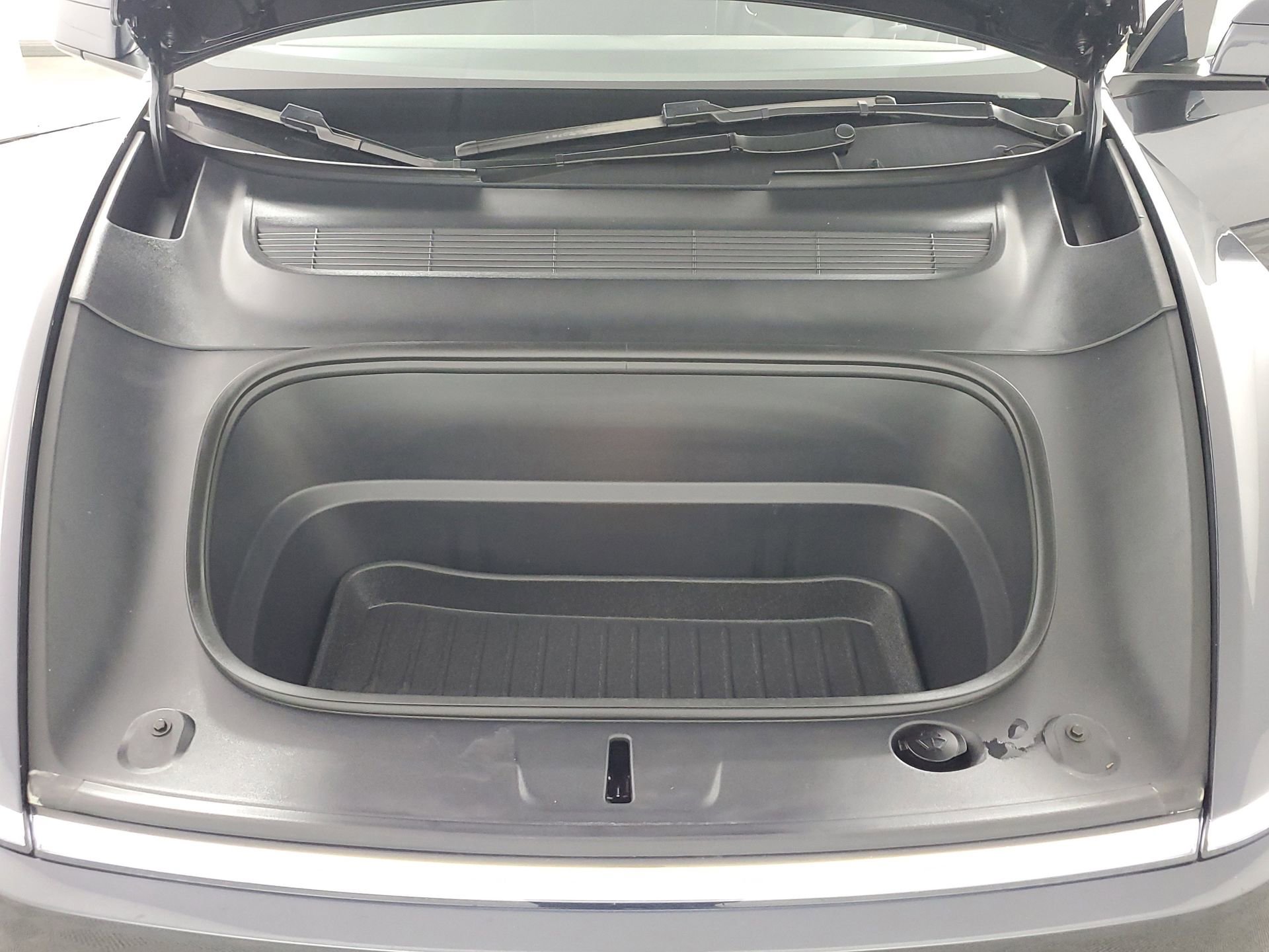 Used 2026 Tesla Model Y Long Range image 43