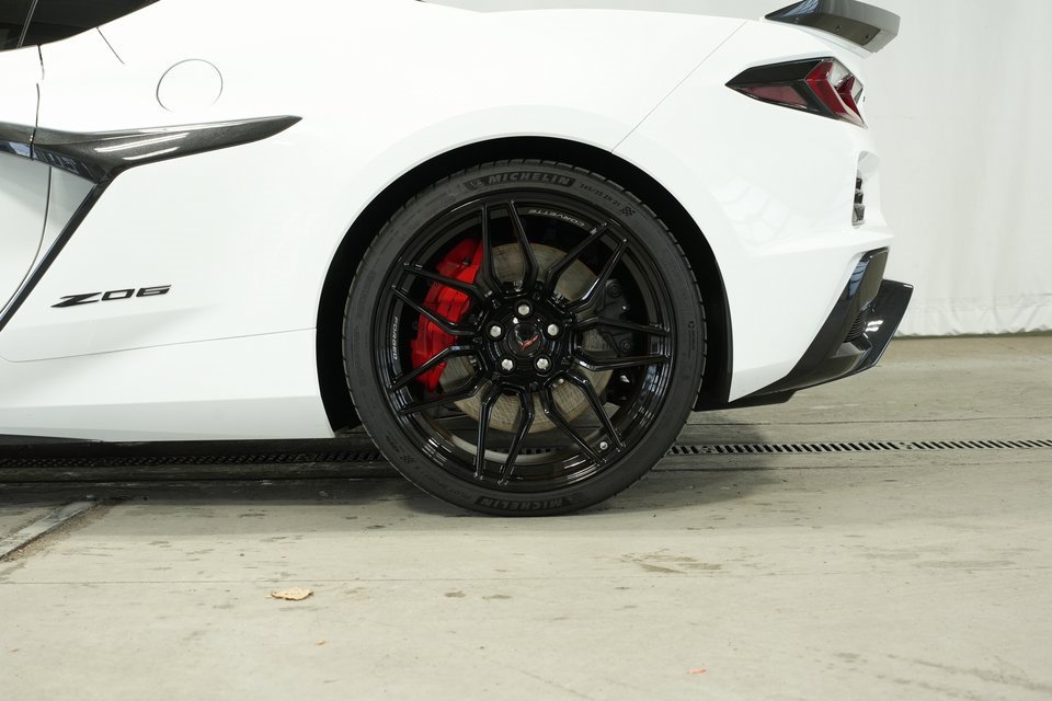 Used 2023 Chevrolet Corvette Z06 image 43