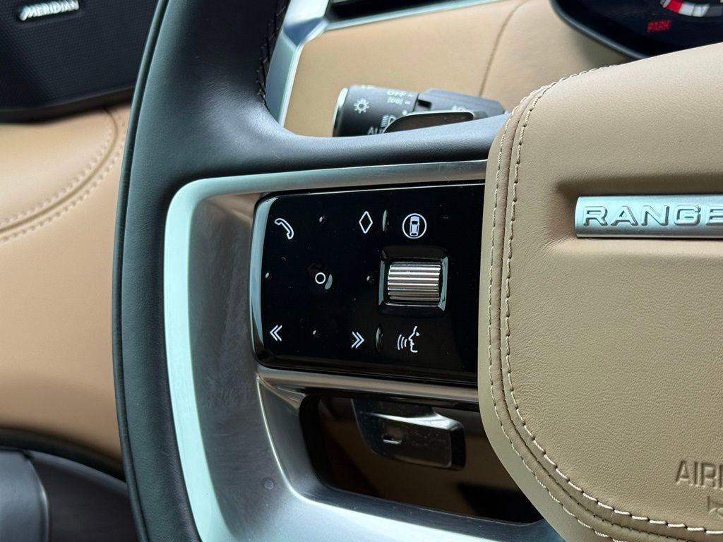 Used 2025 Land Rover Range Rover Long Wheelbase SE AWD/4WD image 19