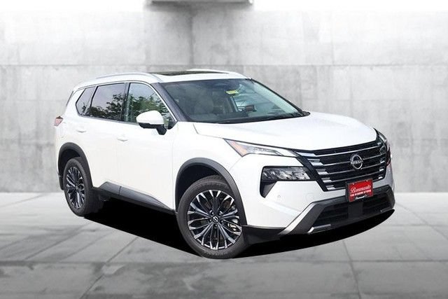 Certified 2025 Nissan Rogue SL w/ Tech Package FWD image 2